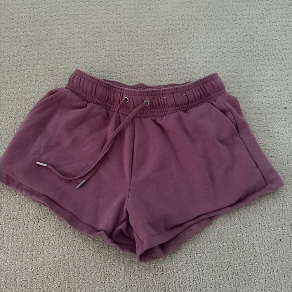 Auden Women's Athletic Shorts in Mauve